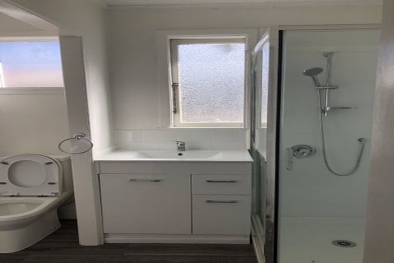 Photo of property in 11 Fleming Street, Mangere East, Auckland, 2024