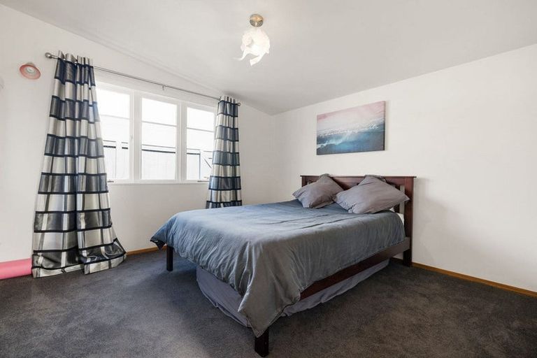 Photo of property in 91 Shakespeare Street, Leamington, Cambridge, 3432