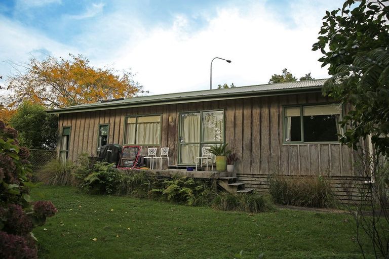 Photo of property in 1 Churchouse Road, Greenhithe, Auckland, 0632