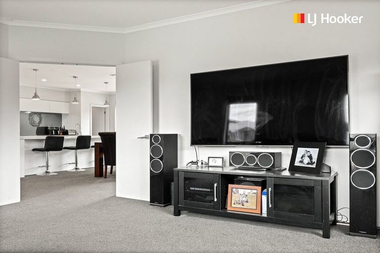 Photo of property in 32 Calluna Crescent, Mosgiel, 9024