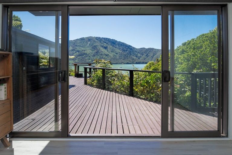 Photo of property in 687 Queen Charlotte Drive, Havelock, Picton, 7281