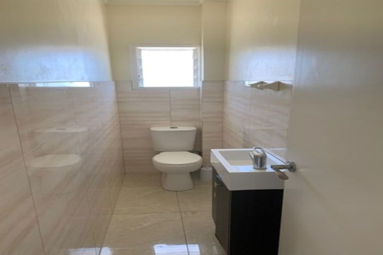 Photo of property in 80 East Tamaki Road, Papatoetoe, Auckland, 2025