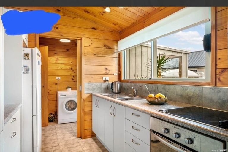 Photo of property in 12 Fourth View Avenue, Beachlands, Auckland, 2018