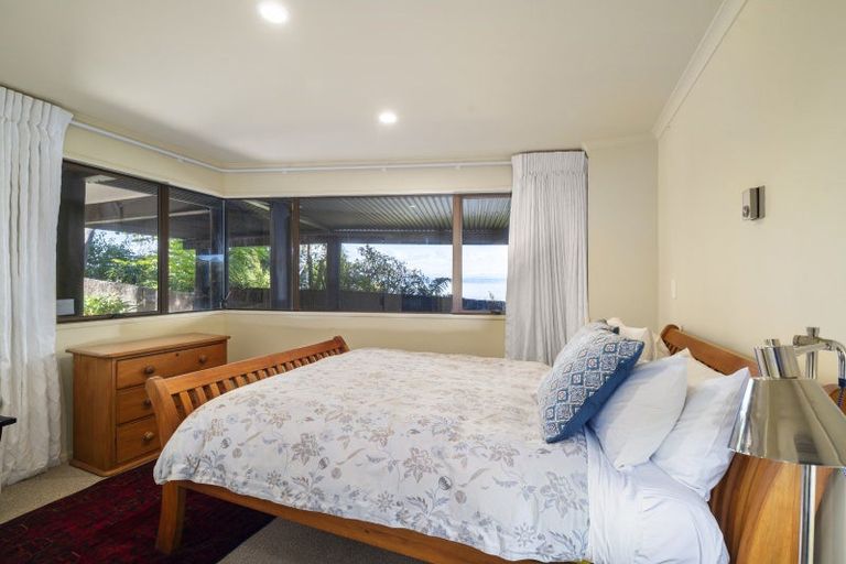 Photo of property in 838 Wily Terrace, Acacia Bay, Taupo, 3330