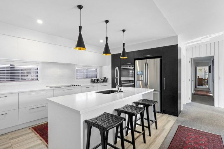 Photo of property in 12 Ardrossan Way, Tai Tapu, 7672