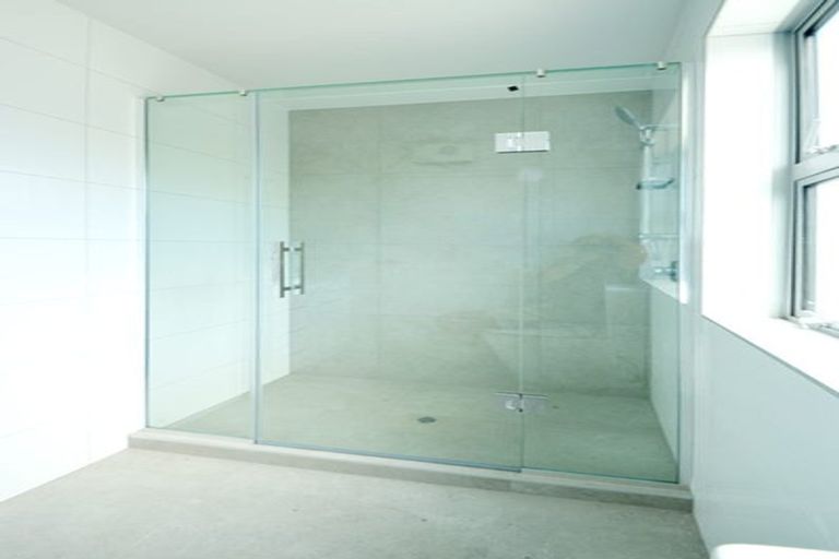 Photo of property in 169c Wallace Road, Mangere Bridge, Auckland, 2022