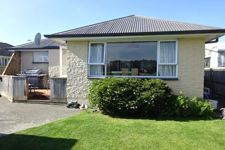 Photo of property in 22 Rollesby Street, Hoon Hay, Christchurch, 8025