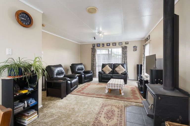 Photo of property in 21 Railway Road, Bunnythorpe, Palmerston North, 4478