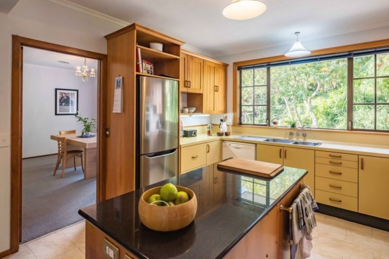 Photo of property in 5 Baxter Way, Karori, Wellington, 6012