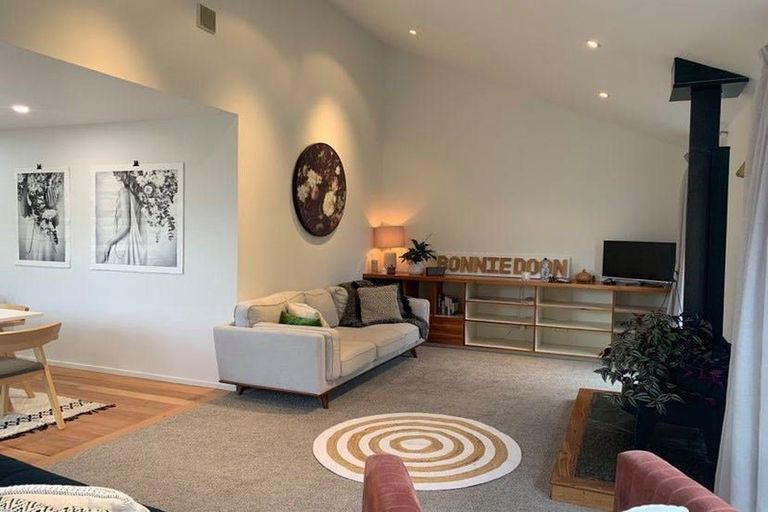 Photo of property in 22 Frye Crescent, Albert Town, Wanaka, 9305