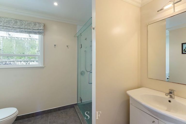 Photo of property in 14 Kereru Street, Waikanae, 5036