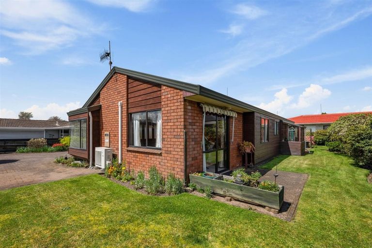 Photo of property in 16b Holland Street, Glenholme, Rotorua, 3010