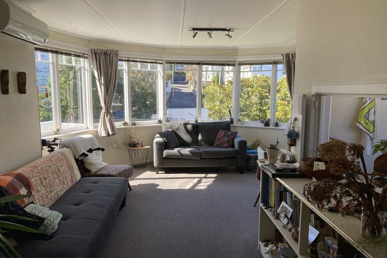 Photo of property in 5/15 Brougham Street, Mount Victoria, Wellington, 6011