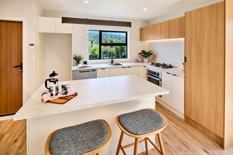 Photo of property in 1/24 Bull Avenue, Wainuiomata, Lower Hutt, 5014