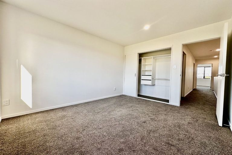Photo of property in 50d Greenmeadows Avenue, Manurewa East, Auckland, 2102