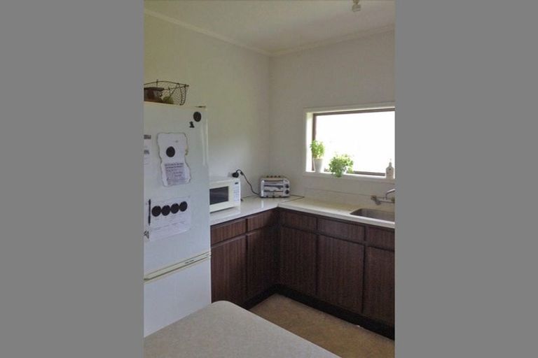 Photo of property in 1/54 Highland Park Drive, Highland Park, Auckland, 2010