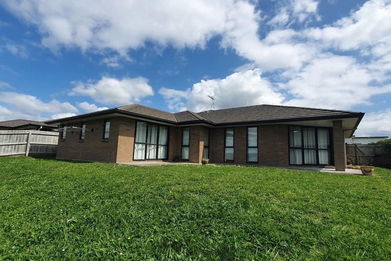 Photo of property in 11 Kilbryde Crescent, Pokeno, 2402