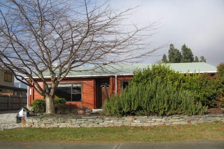 Photo of property in 3 Kawarau Place, Frankton, Queenstown, 9300