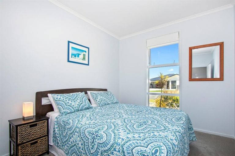 Photo of property in 4 Trevally Place, Snells Beach, 0920