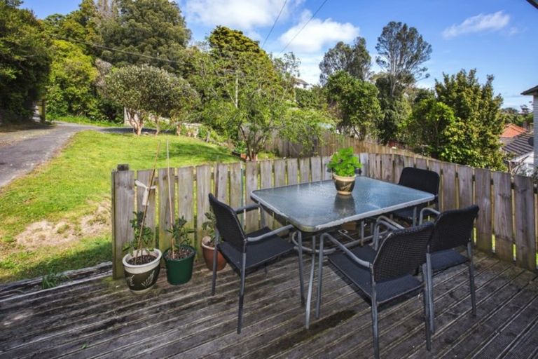 Photo of property in 76 Mungavin Avenue, Ranui, Porirua, 5024