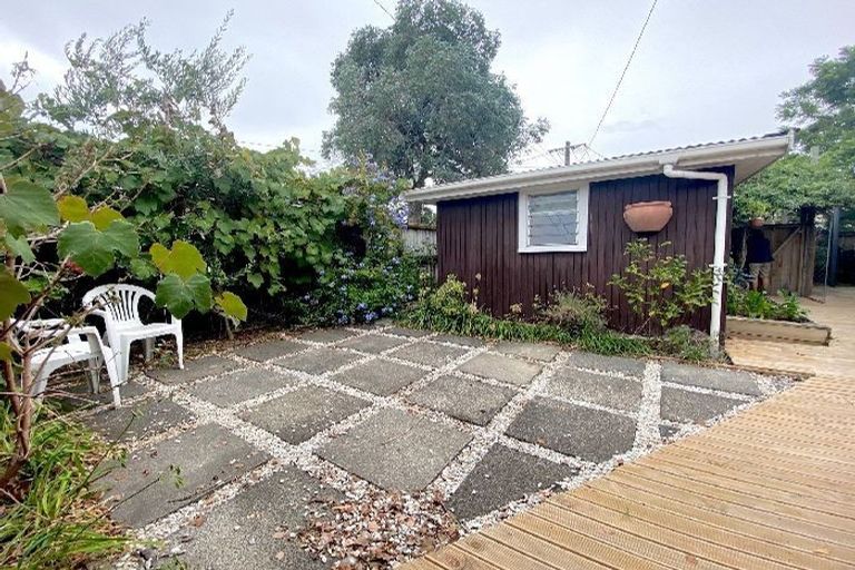 Photo of property in 1/17 Thornton Road, Milford, Auckland, 0620