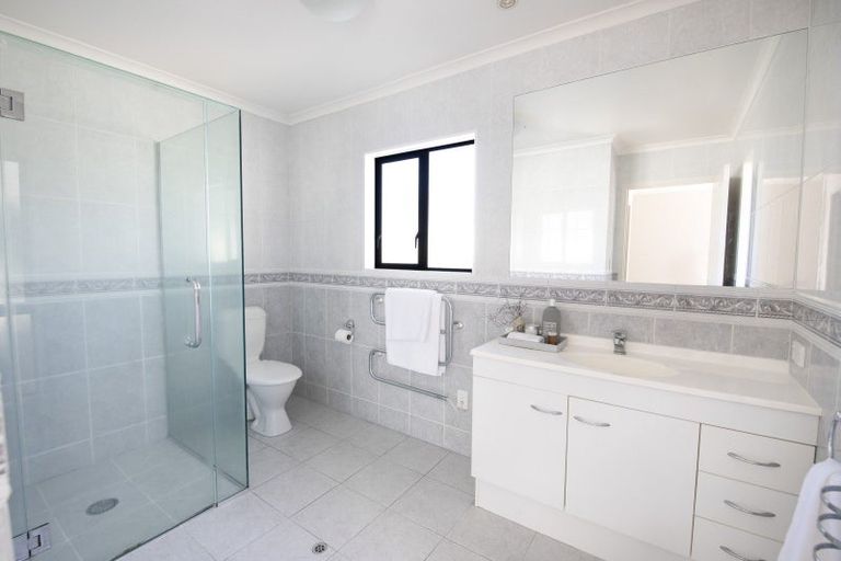 Photo of property in 1a Mission Road, Greenmeadows, Napier, 4112