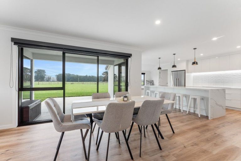 Photo of property in 18 Ranfurly Road, Pahiatua, 4984