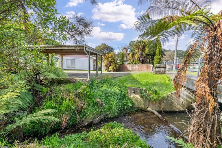 Photo of property in 10b Raukawa Street, Stokes Valley, Lower Hutt, 5019