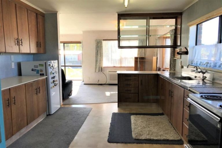 Photo of property in 13a Side Street, Clinton, 9534