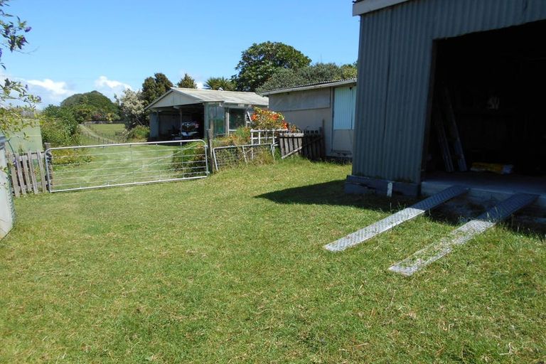 Photo of property in 190 Gleeson Road, Pollok, Waiuku, 2683
