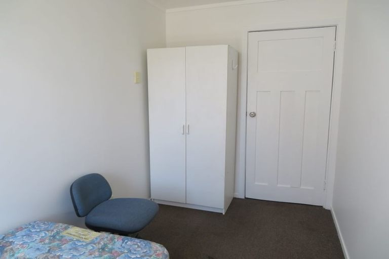 Photo of property in 35 Bay Street, Petone, Lower Hutt, 5012