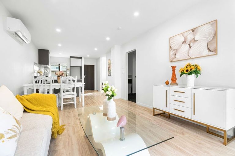 Photo of property in 5/39 Wintere Road, Papatoetoe, Auckland, 2025