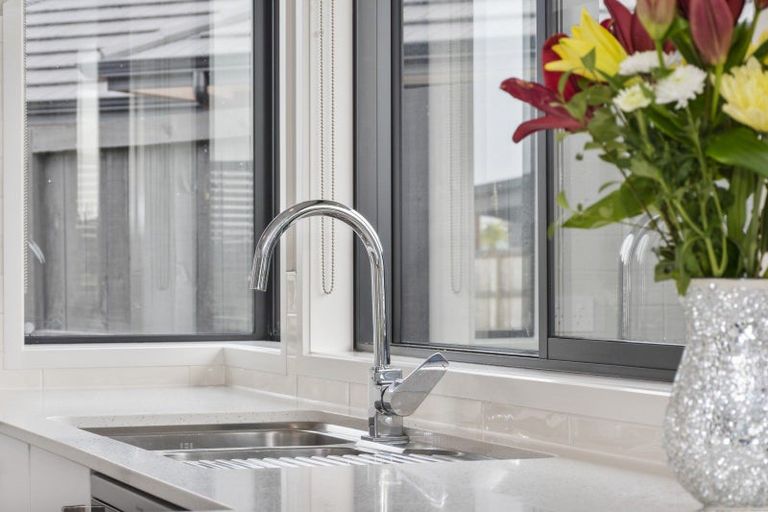 Photo of property in 5 Warlock Way, Papamoa, 3118