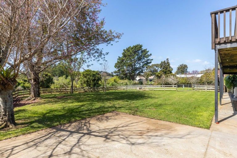 Photo of property in 1a Lismore Street, Strandon, New Plymouth, 4312