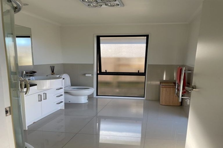 Photo of property in 16 Wetherby Road, Flagstaff, Hamilton, 3210