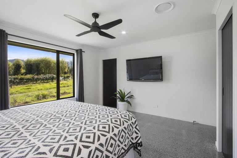 Photo of property in 169 Busby Road, Tahawai, Katikati, 3170
