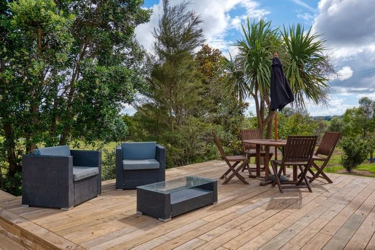 Photo of property in 558 Waimate North Road, Kerikeri, 0293