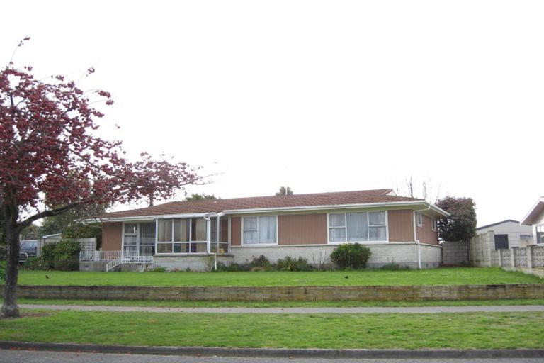 Photo of property in 24 Walton Way, Flaxmere, Hastings, 4120