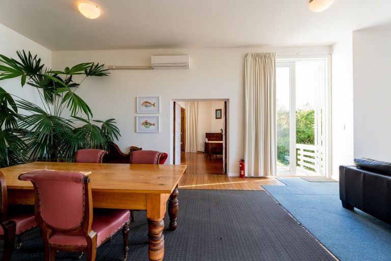 Photo of property in 142 Ravenswood Road, Saint Clair, Dunedin, 9012