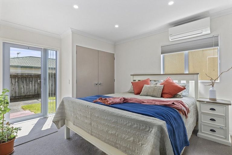 Photo of property in 1 Pohutukawa Grove, Titahi Bay, Porirua, 5022