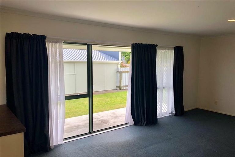 Photo of property in 2b Seddon Crescent, Marewa, Napier, 4110