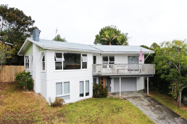 Photo of property in 65 Roseberry Avenue, Birkenhead, Auckland, 0626
