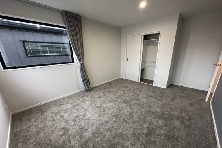 Photo of property in 8d Ringwood Street, Torbay, Auckland, 0630