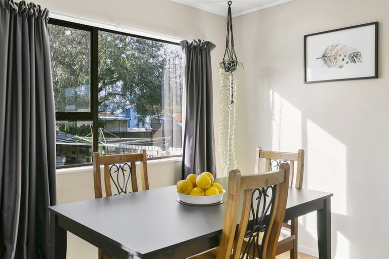 Photo of property in 99 Richmond Avenue, Richmond Heights, Taupo, 3330