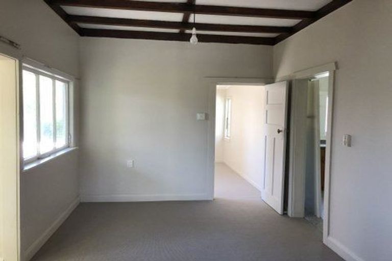 Photo of property in 12 Totara Street, Waipukurau, 4200