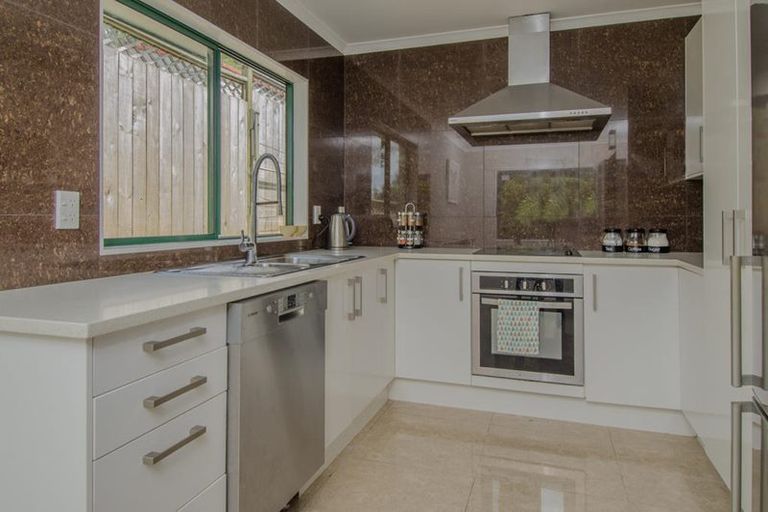 Photo of property in 34d Forest Hill Road, Henderson, Auckland, 0612