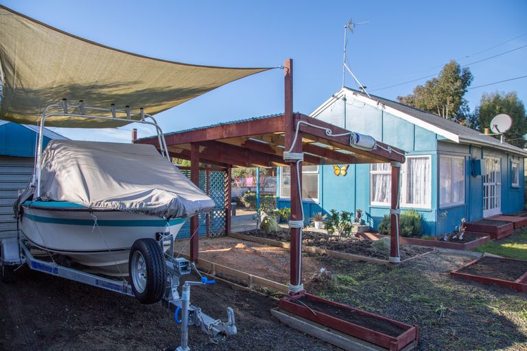 Photo of property in 62 Dunns Avenue, The Pines Beach, 7630