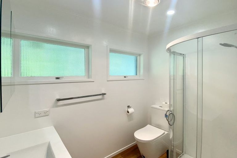 Photo of property in 3/405 Beach Road, Mairangi Bay, Auckland, 0630
