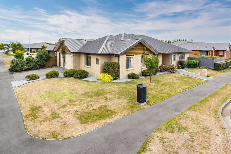 Photo of property in 1 Villi Place, Woolston, Christchurch, 8062