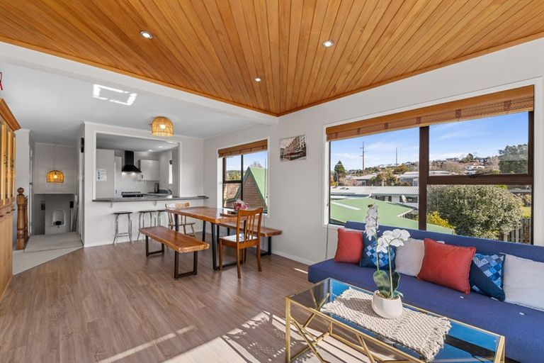 Photo of property in 22 Carter Drive, Pomare, Rotorua, 3015